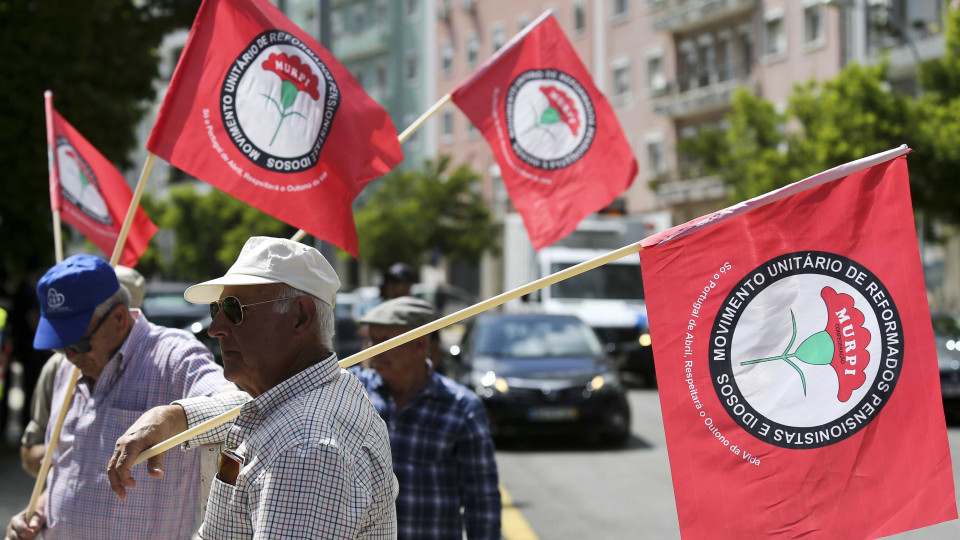 Mais de mil pessoas reúnem-se hoje para exigir aumento das pensões