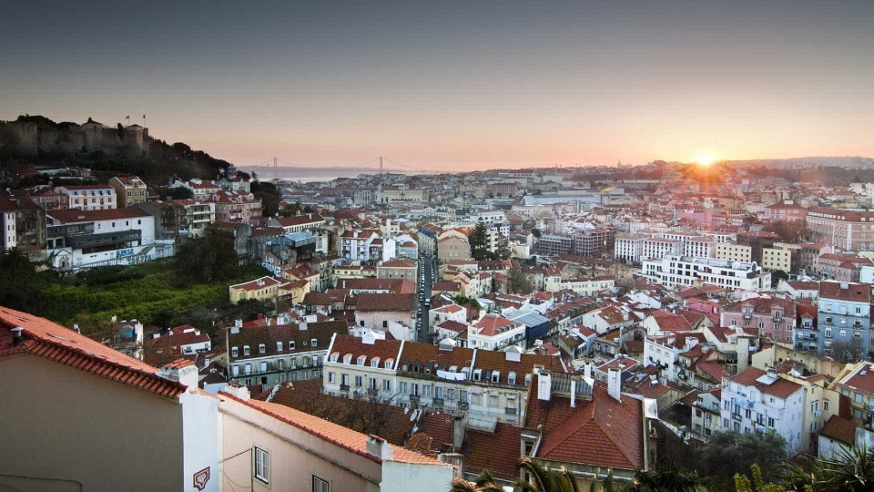 Visit Lisbon? "Estão a transformar a Baixa num parque temático"