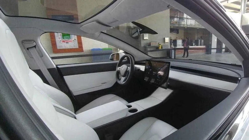 Imagens mostram como será o interior do Model 3 da Tesla