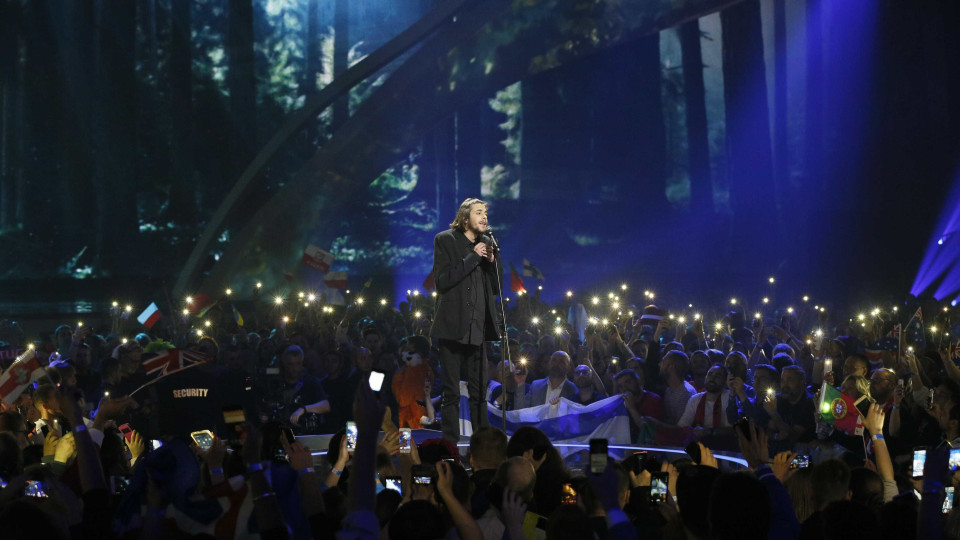 Salvador Sobral: Melhores resultados só com Portugal campeão do Euro'16