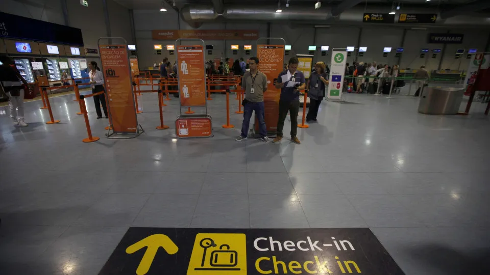 Greve na segurança dos aeroportos com adesão de "60% a nível nacional"