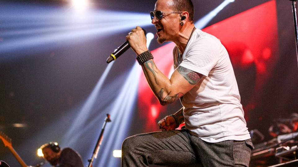 Vocalista dos Linkin Park encontrado morto esta quinta-feira