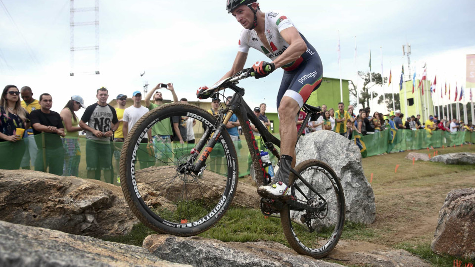 Tiago Ferreira sagra-se campeão europeu de maratona BTT