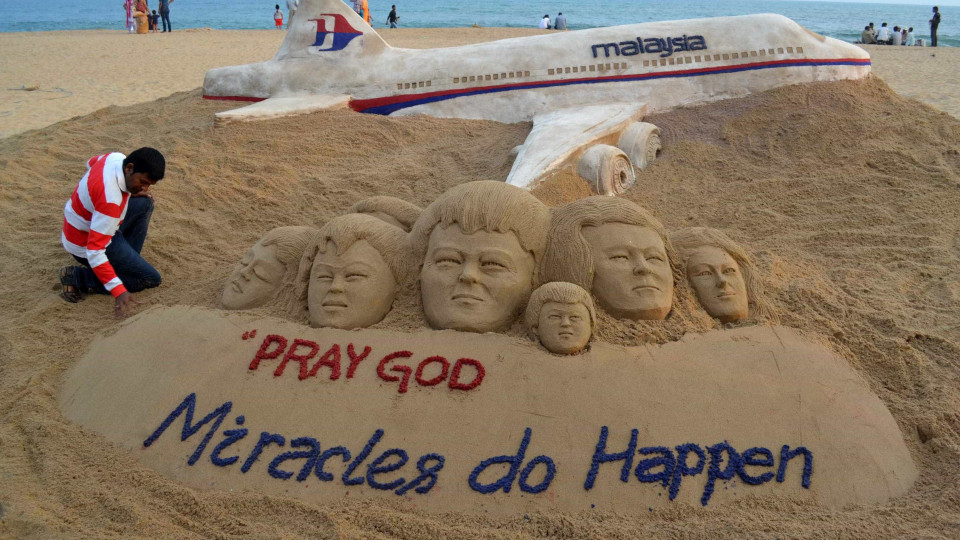 Desaparecimento do voo MH370 "é quase inconcebível"
