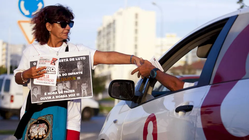 Comissão de Utentes da Via do Infante anuncia nova marcha lenta