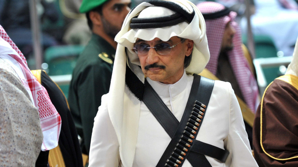 Milionário príncipe saudita entre dezenas de detidos por corrupção