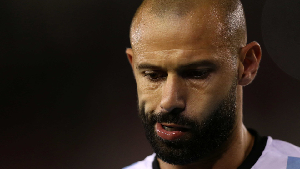 Mascherano quer sair... mas Barcelona não facilita