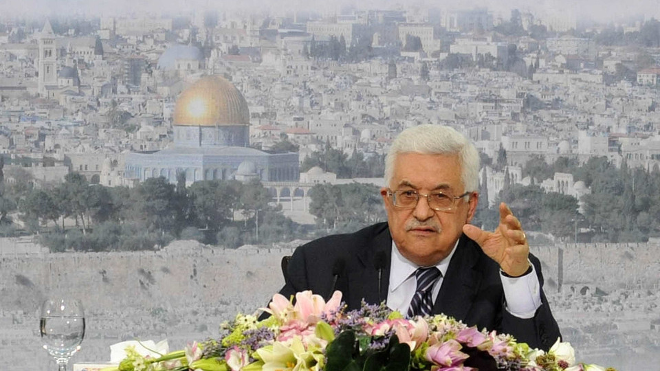 Abbas classifica nova lei israelita como "declaração de guerra"