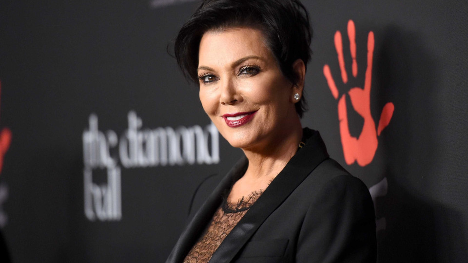 Kris Jenner está a ser perseguida por uma mulher