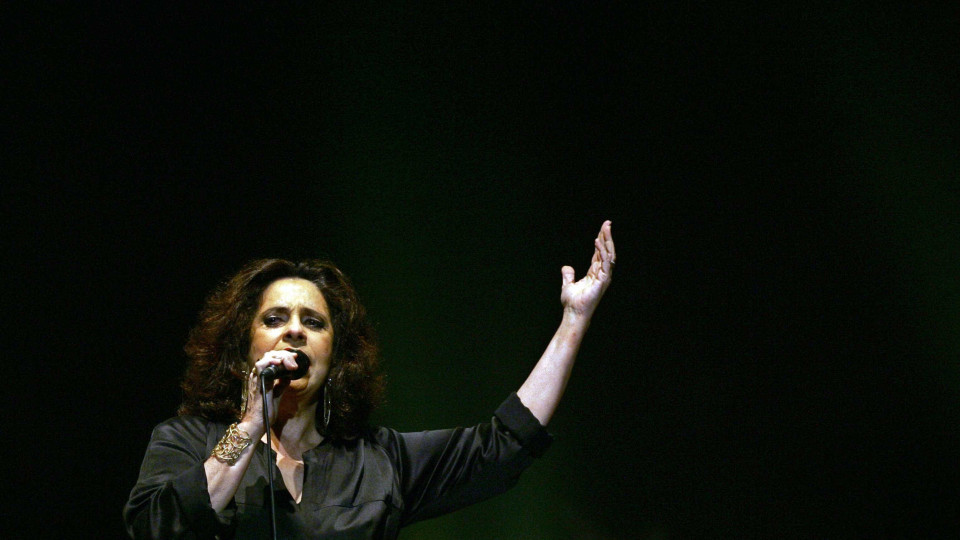 Gal Costa, Gilberto Gil e Nando Reis dão hoje primeiro de três concertos