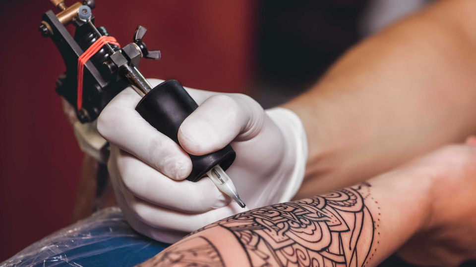 Tatuar para monitorizar o corpo? Pode ser o futuro