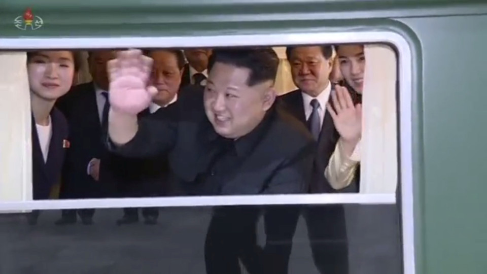 Televisão norte-coreana difunde imagens da visita de Kim Jong-un a Pequim