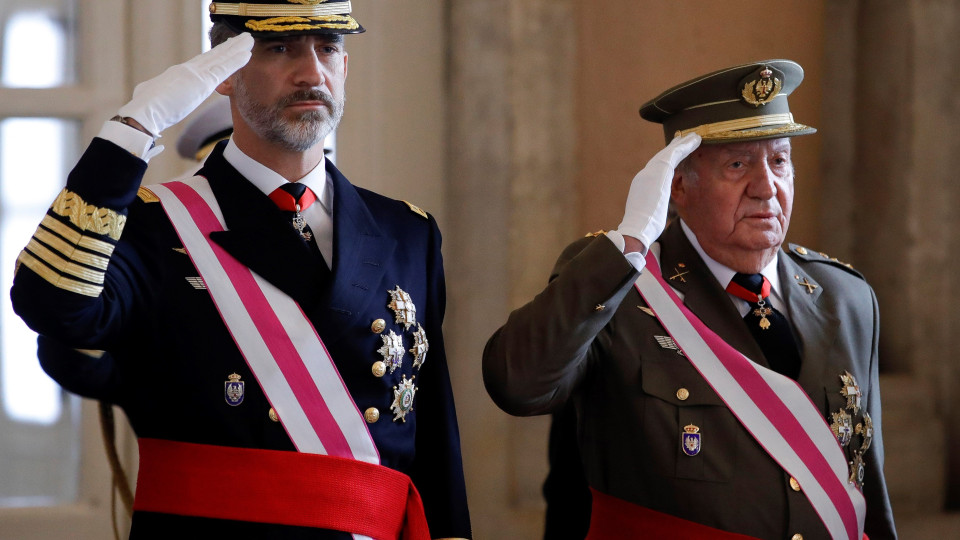 "Felipe, divorcia-te de uma vez", disse Juan Carlos ao rei de Espanha