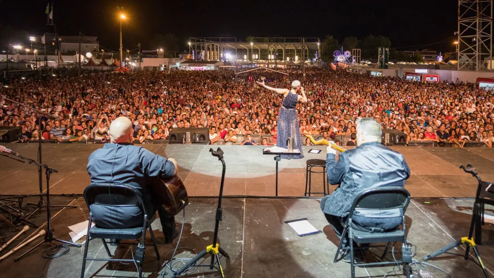 Fatacil bate recorde de visitantes em dia de concerto de Mariza