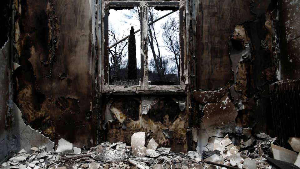 Casas afetadas por fogos em Arouca, Paiva e Monção vão ser reabilitadas