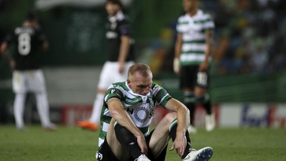 Mathieu vai ser reavaliado após a lesão diante do Qarabag