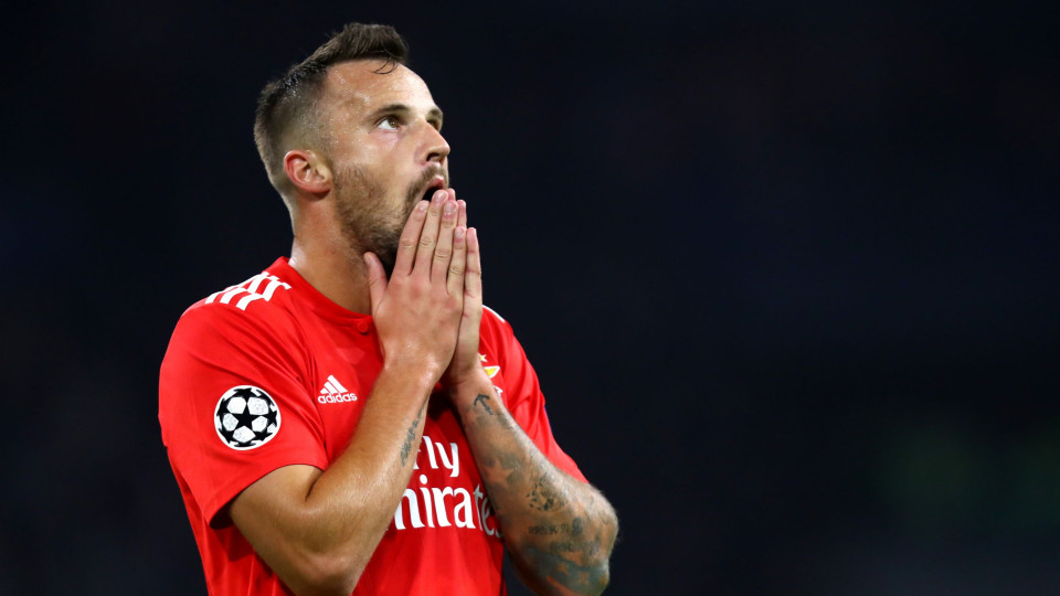 Seferovic admite o grande 'pecado' do Benfica diante do AEK