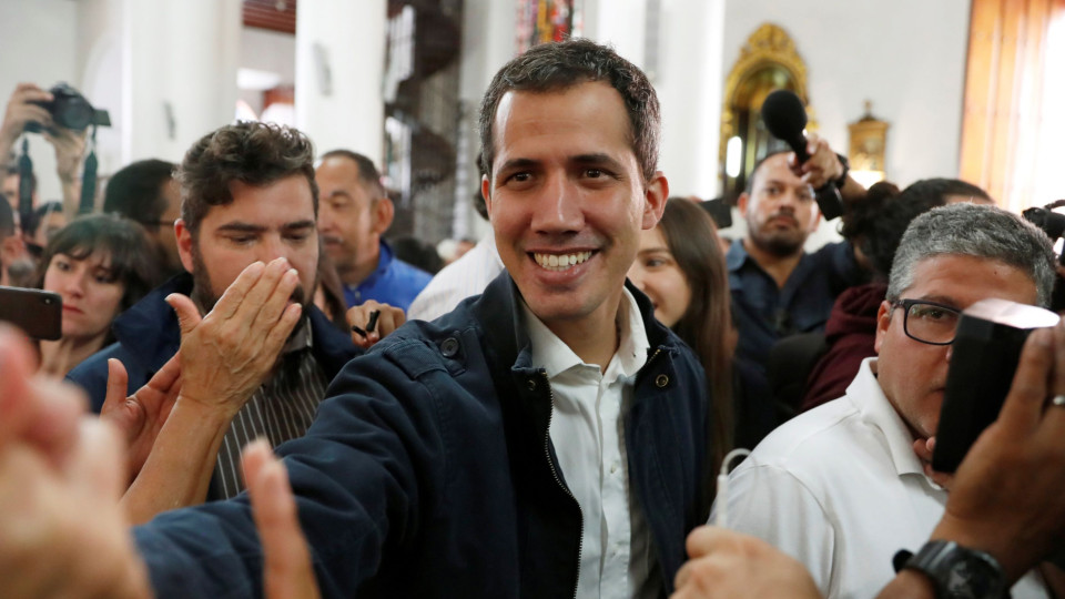 Parlamento Europeu reconhece Juan Guaidó como presidente da Venezuela