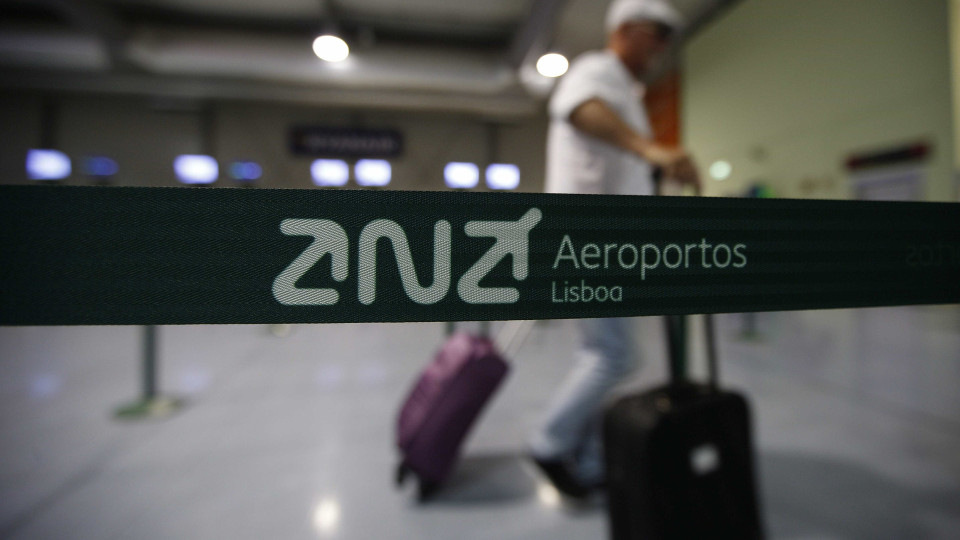 Taxas reguladas no aeroporto de Lisboa deverão subir 1,44% em março 