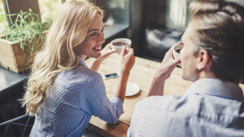 Entenda como o café descafeinado pode ter efeitos negativos na saúde