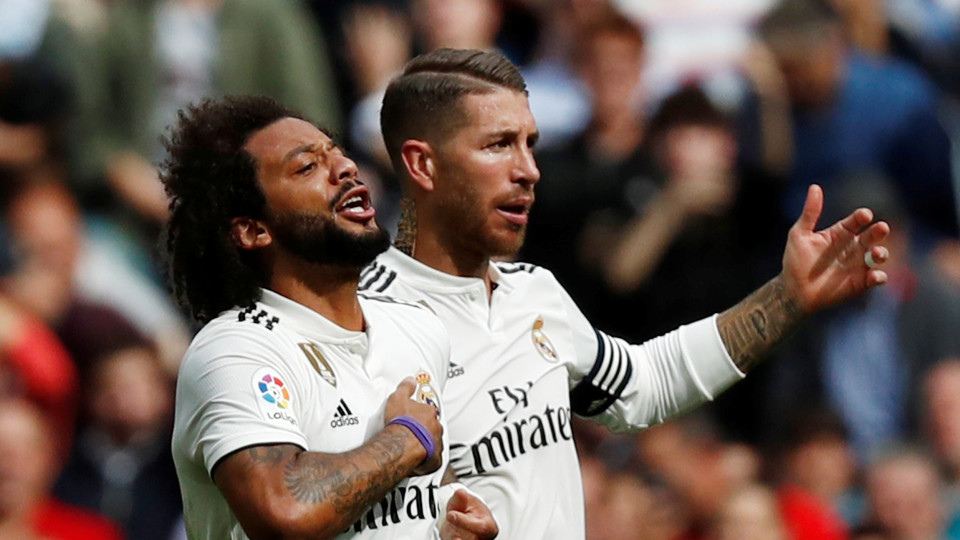 Ramos e Marcelo estiveram pegados no treino. Colegas tiveram de intervir