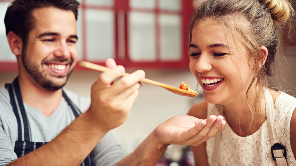 O leitor perguntou: O que devo comer à noite para não engordar?