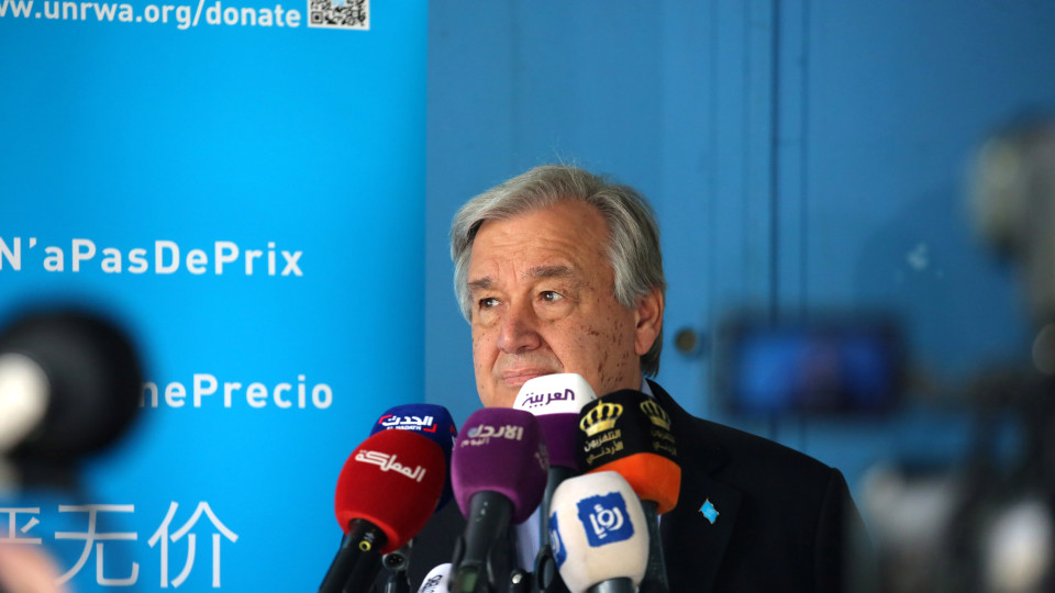 Guterres "horrorizado" com fogo que devasta "jóia do património mundial"