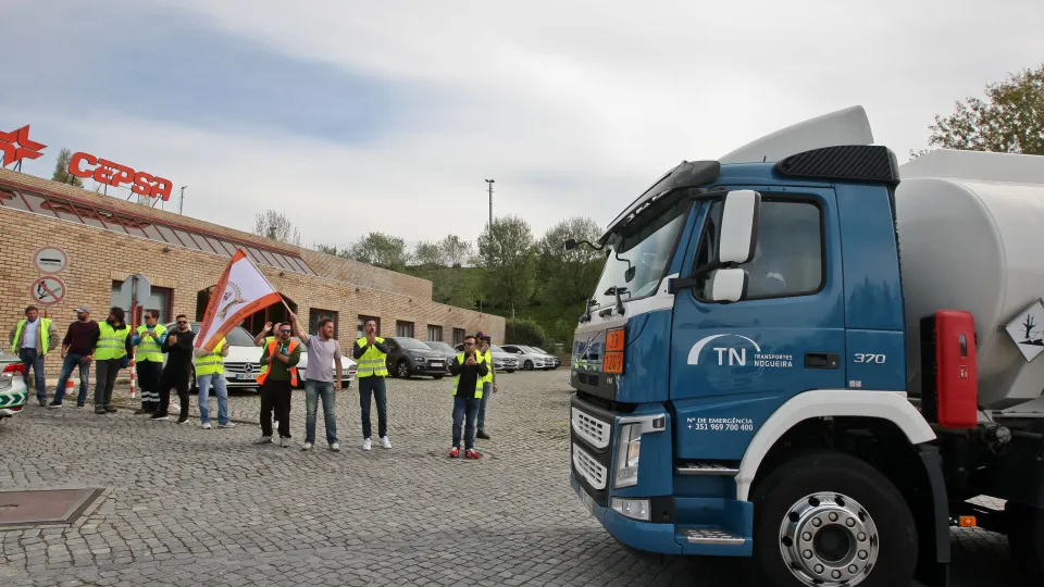 Greve traz à memória bloqueios de camionistas que pararam país