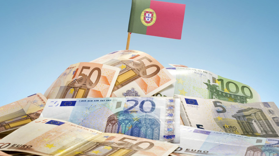 Portugal volta aos mercados na quarta-feira para emitir até 1.250 milhões