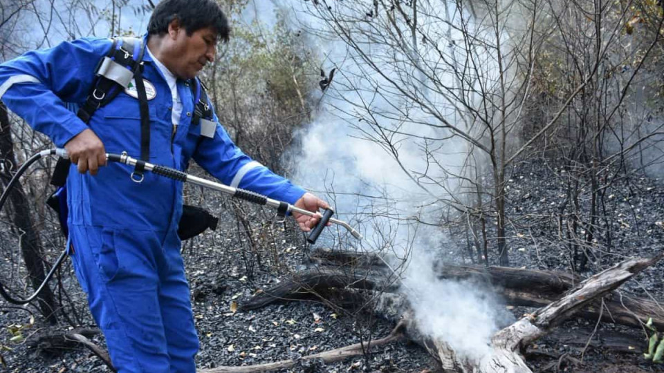 Presidente da Bolívia foi combater chamas e perdeu-se na selva