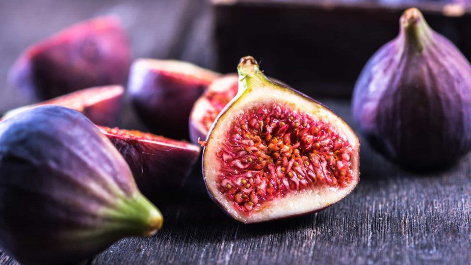 Doces e suculentos. Cinco benefícios do figo (e para quem é 'veneno')