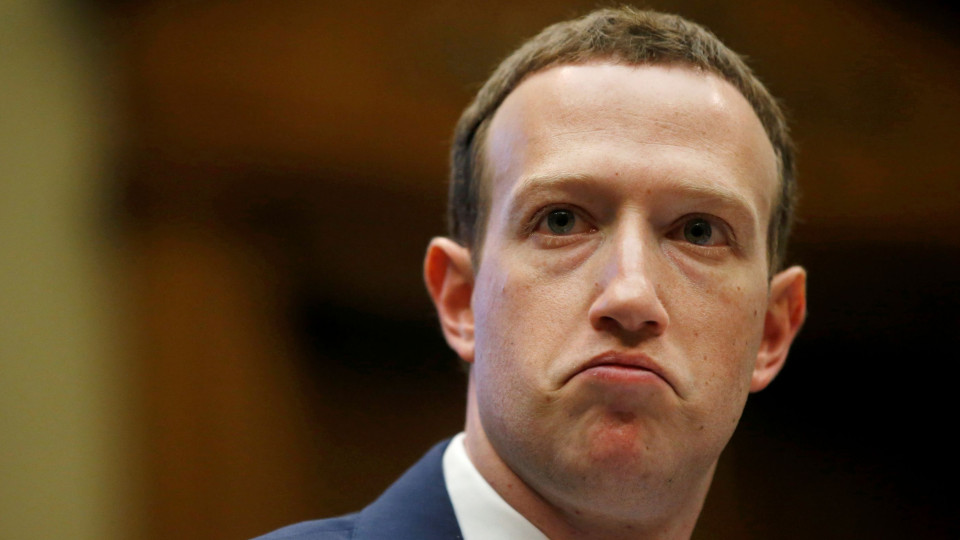 Zuckerberg sobre os multimilionários: "Ninguém merece ter tanto dinheiro"