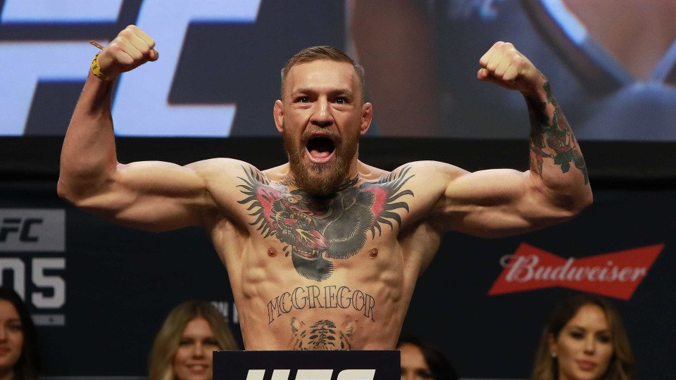 Conor McGregor declara-se culpado e paga multa por agressão em bar