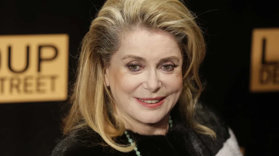 Catherine Deneuve internada de urgência "em estado grave"