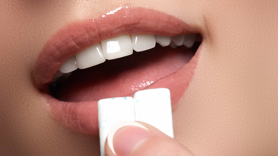 Emagrecer a mastigar pastilha elástica: É possível?
