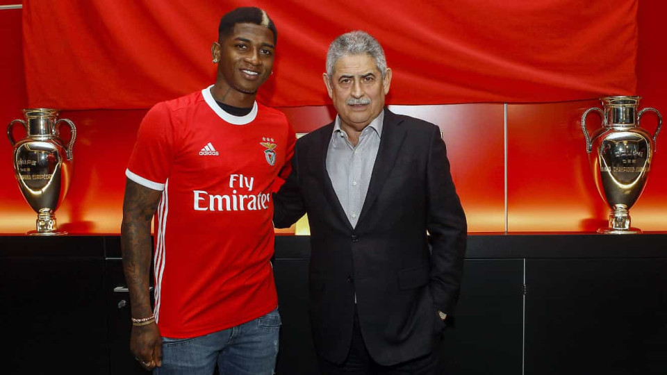 Oficial: Yony González assinou com o Benfica até 2024