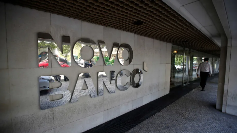 Novo Banco vai pedir mais de mil milhões ao Fundo de Resolução