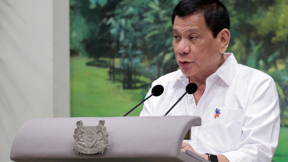 Duterte coloca Manila em regime de quarentena