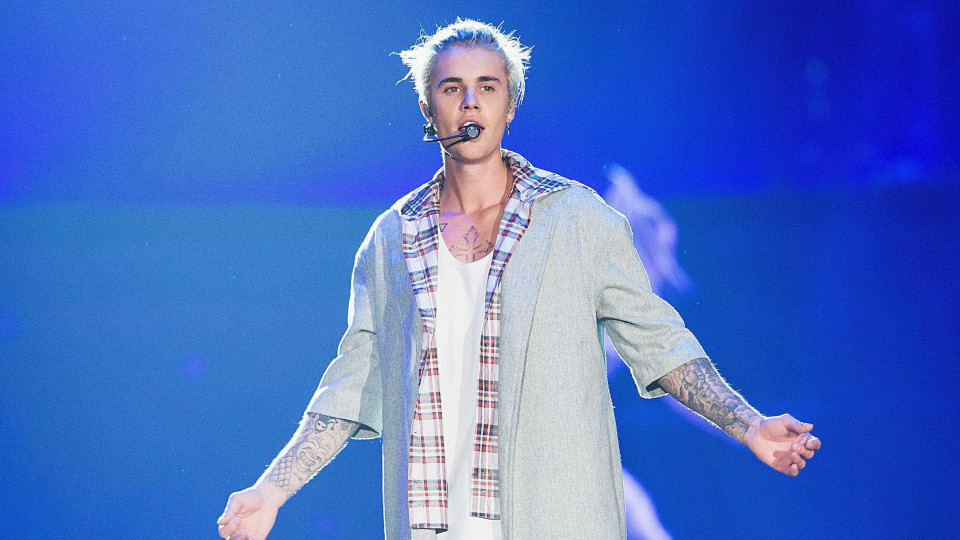 Justin Bieber adia todos os concertos da sua digressão