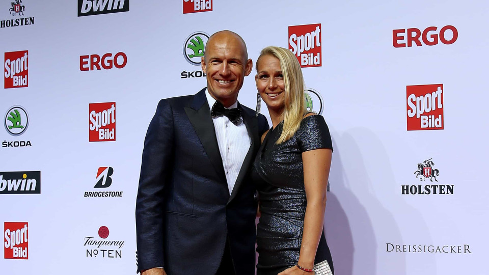 Mulher de Robben esteve infetada: "Foi uma situação muito estranha"