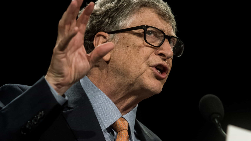 Será mais fácil recuperar a economia do que vidas, diz Bill Gates