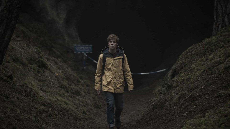 Netflix. Já chegou a terceira temporada de 'Dark'