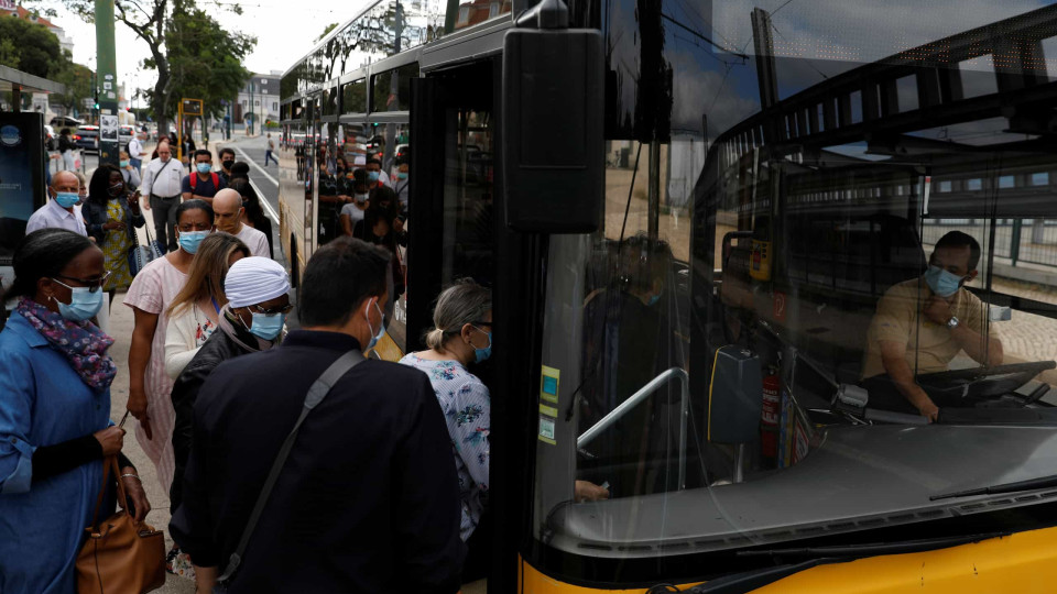 Portugal regista mais dois mortos e 443 infetados por Covid-19