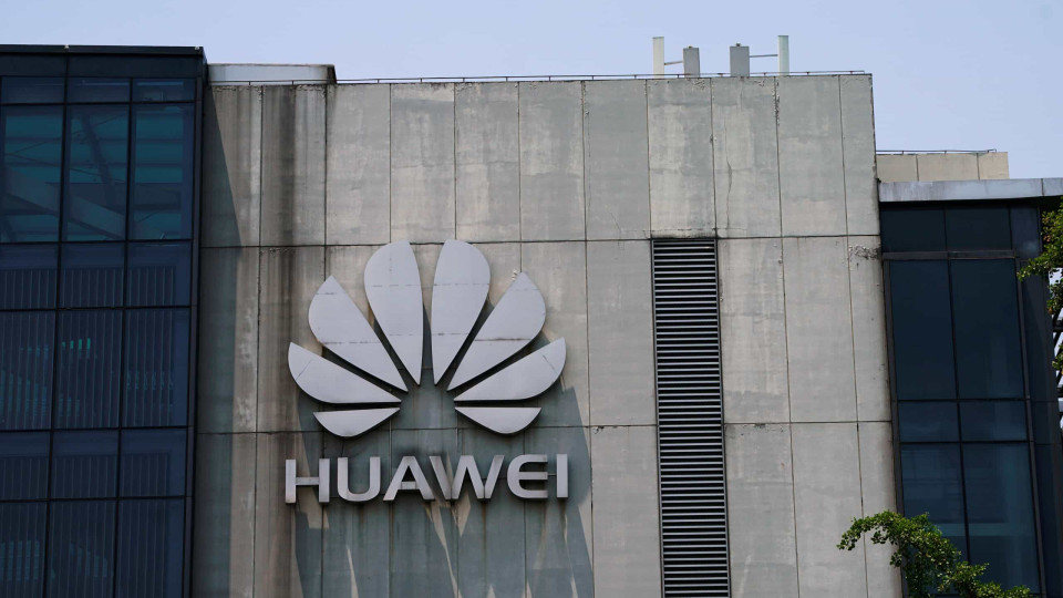 França não bloqueará investimento da Huawei