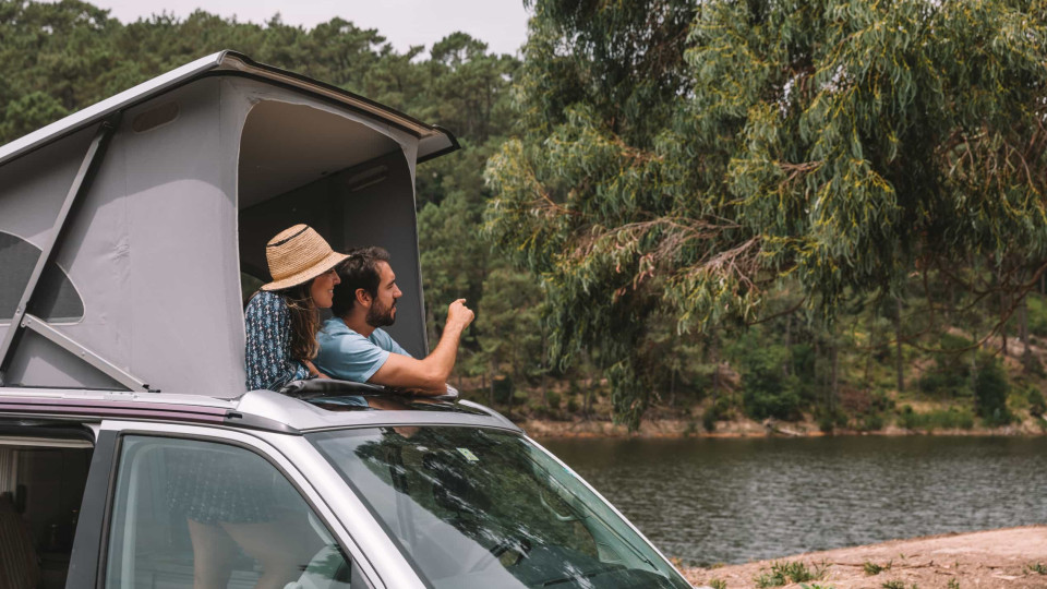 Férias cá dentro. Oito lugares em Portugal que parecem o estrangeiro