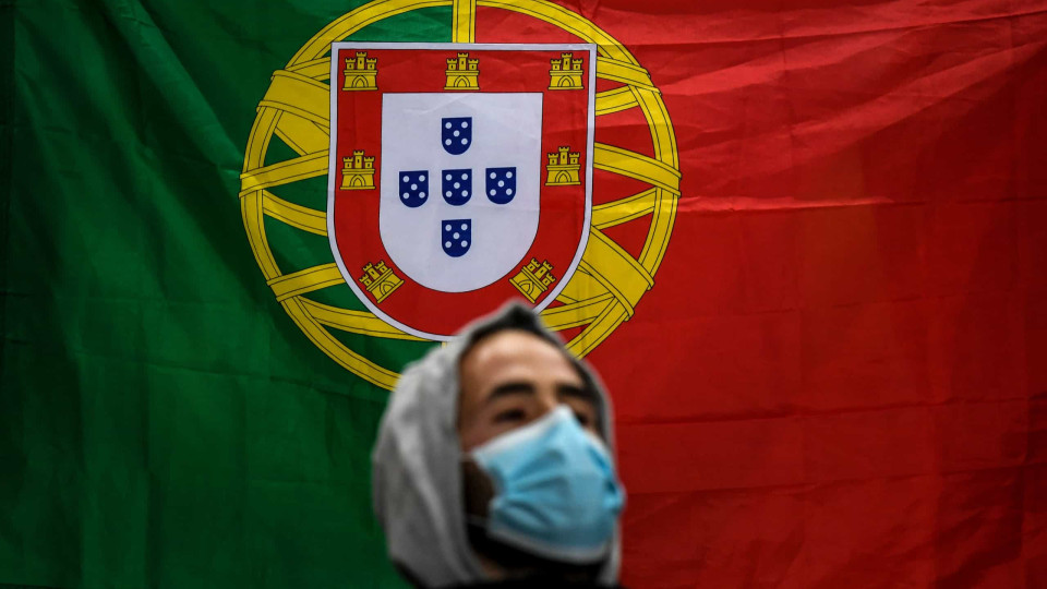 As melhores imagens do Portugal-Suécia com... público nas bancadas