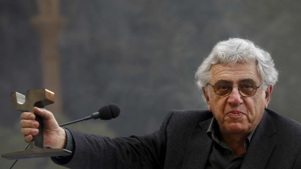 Arquiteto Nuno Portas homenageado em Mostra de Cinema de Arquitetura no Brasil