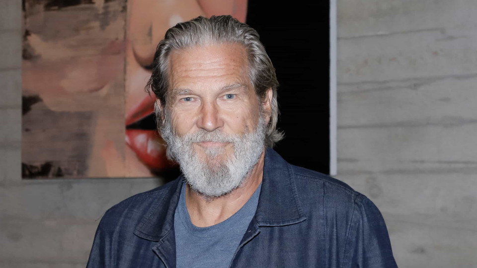 Ator Jeff Bridges agradece carinho durante batalha contra o cancro