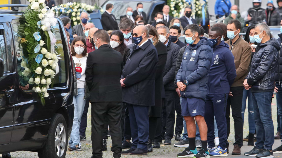 Pinto da Costa sentiu-se mal no decorrer do funeral de Reinaldo Teles