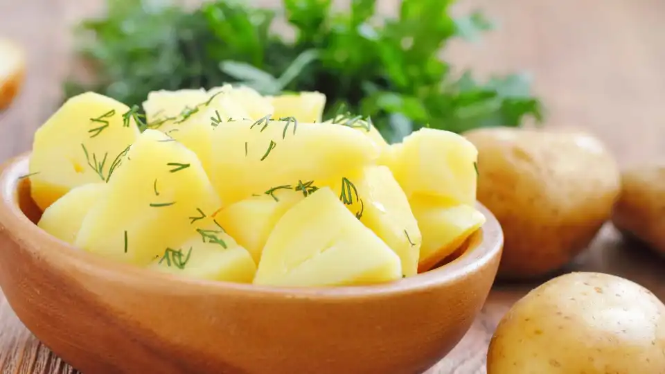 That's why you should eat cold potatoes (and not freshly boiled)